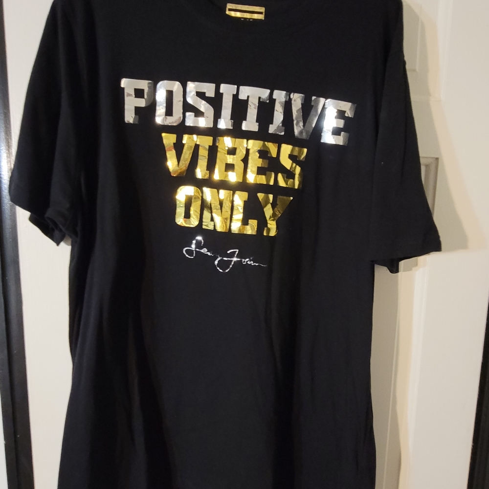 Sean John Men Graphic T-Shirt